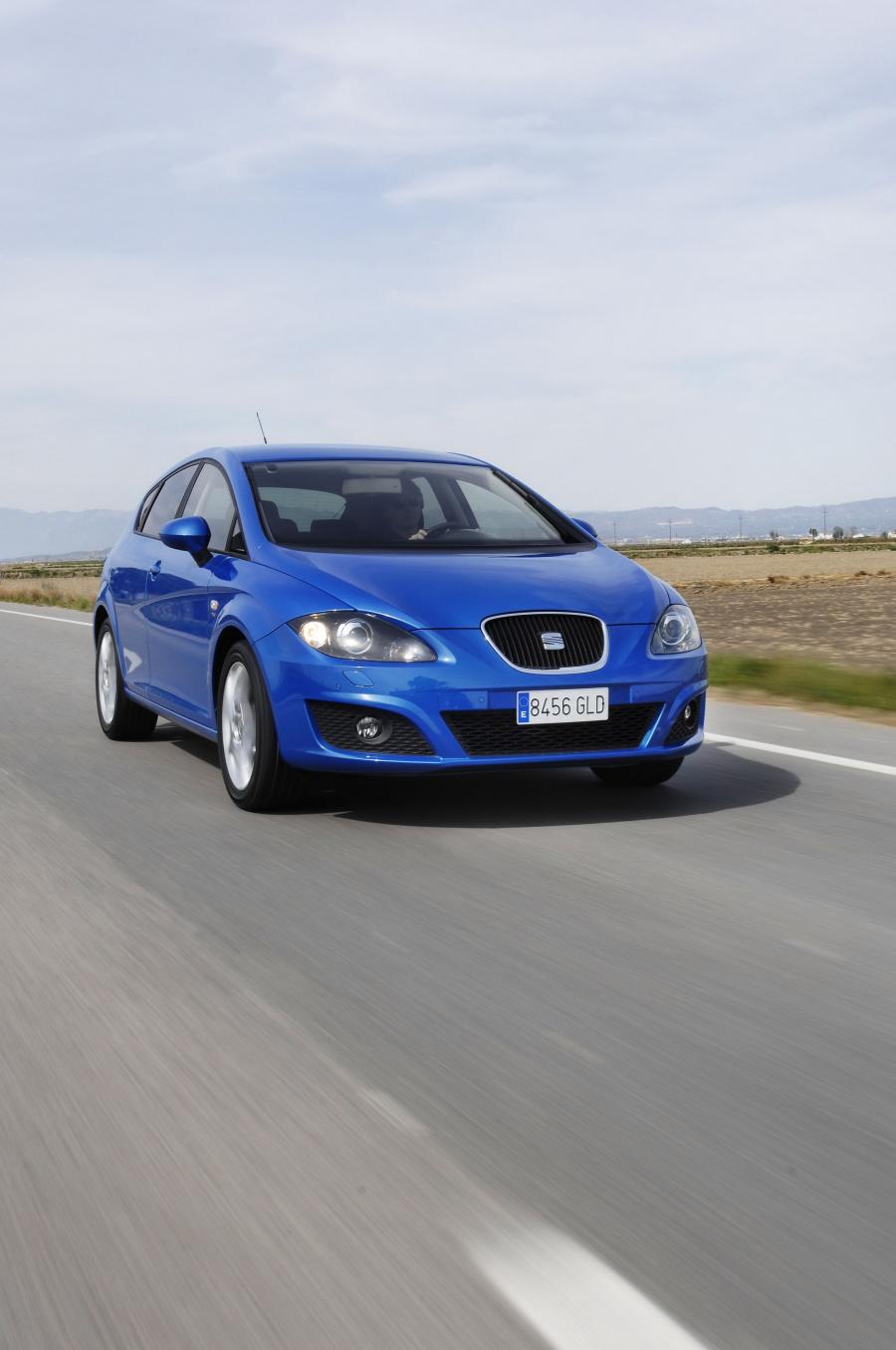  Seat Leon 2009 года  (фото 40 из 104)
